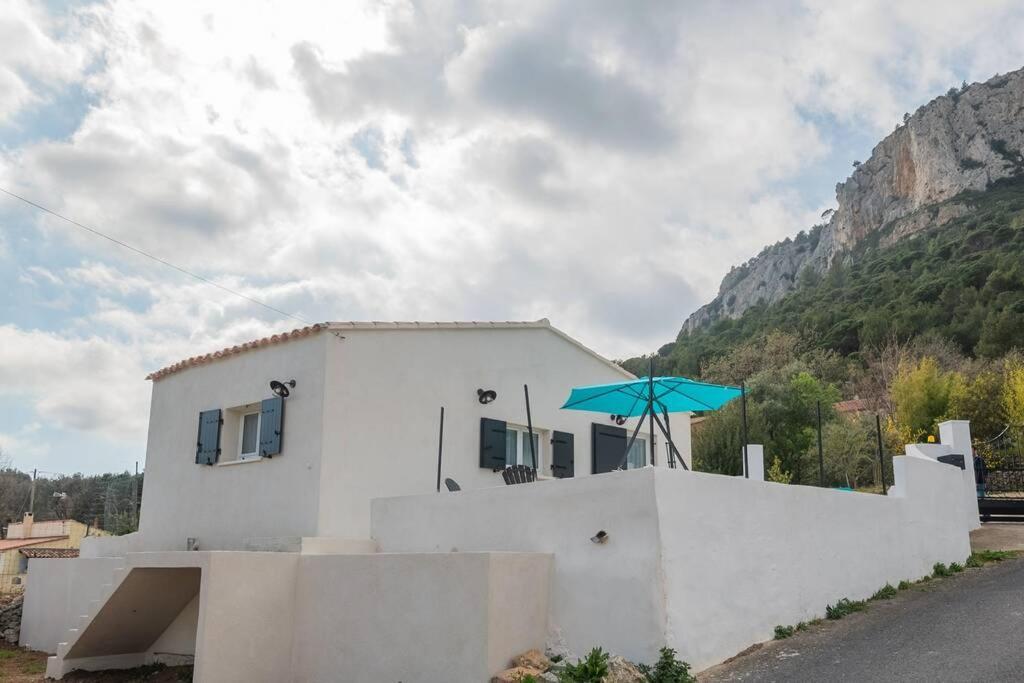 Maison Avec Jardin, Parking Entre Mer Et Montagne Le Revest-le-Eaux Esterno foto